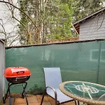 Portland Vacation Rental About 11 Miles To Downtown