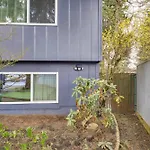 Portland Vacation Rental About 11 Miles To Downtown
