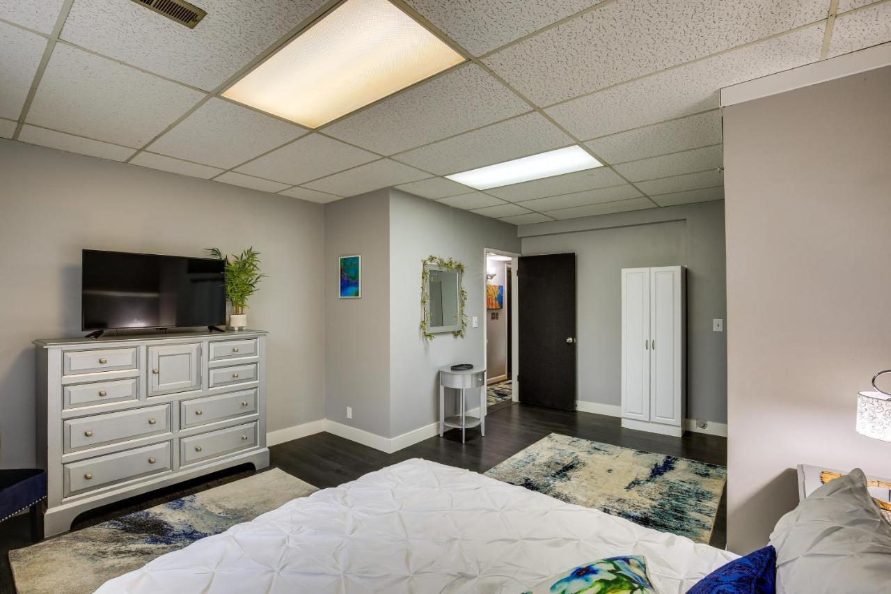 Vacation About 11 Miles To Downtown Apartment
