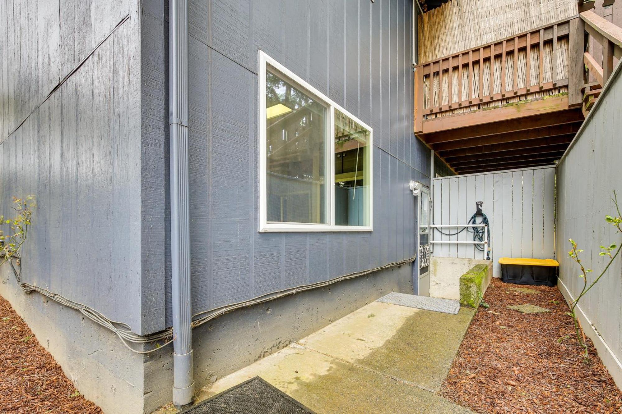Apartment Vacation About 11 Miles To Downtown Portland